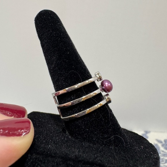 Sterling Silver and Purple three band ring - Picture 5 of 5